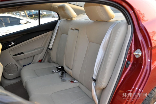 2013款 1.6L MT舒適型