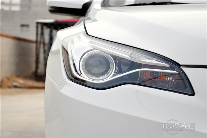 2013款 1.6L MT尊貴型