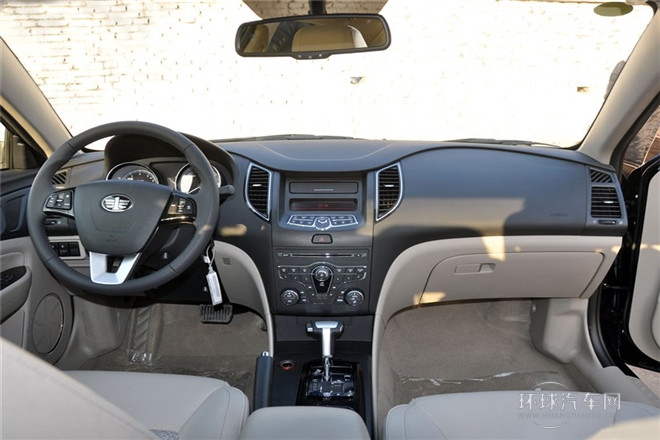 2013款 1.6L AT豪華型