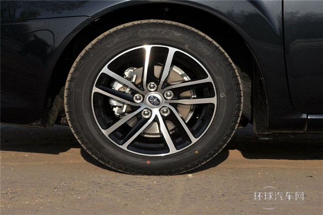 2013款 1.6L AT豪華型