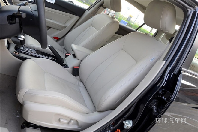 2013款 1.8L AT尊貴型