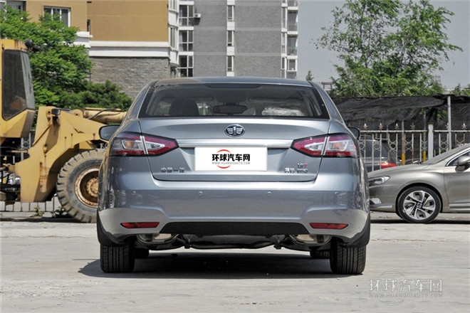 2014款 1.8T 自動舒適型