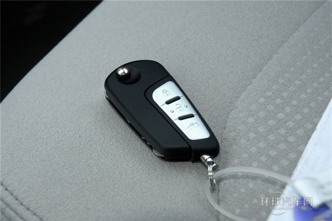 2014款 1.8T 自動舒適型