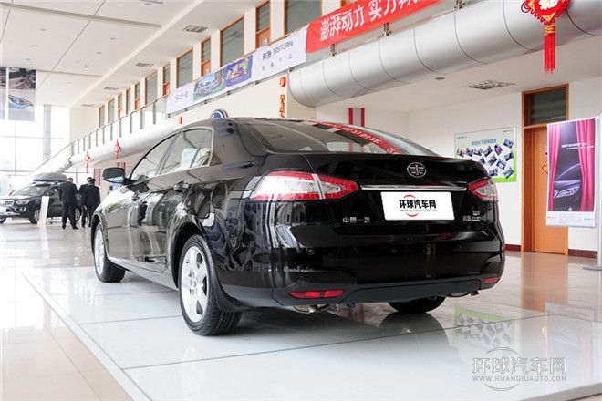 2014款 1.8T 自動豪華型