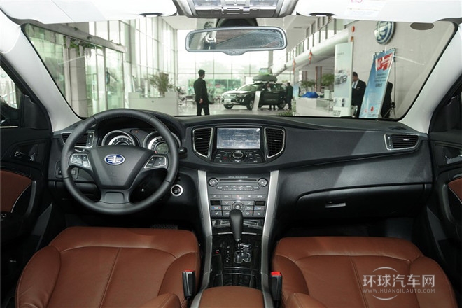 2014款 1.8T 自動豪華型