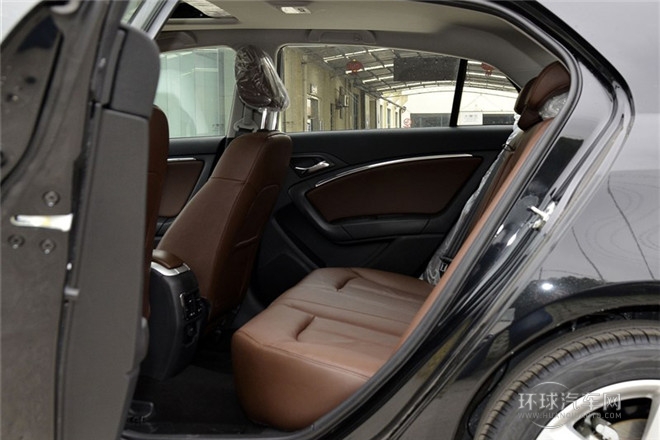 2014款 1.8T 自動(dòng)豪華型