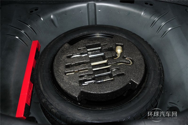 2014款 1.8T 自動(dòng)豪華型