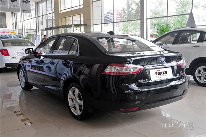 2014款 1.8T 自動尊貴型