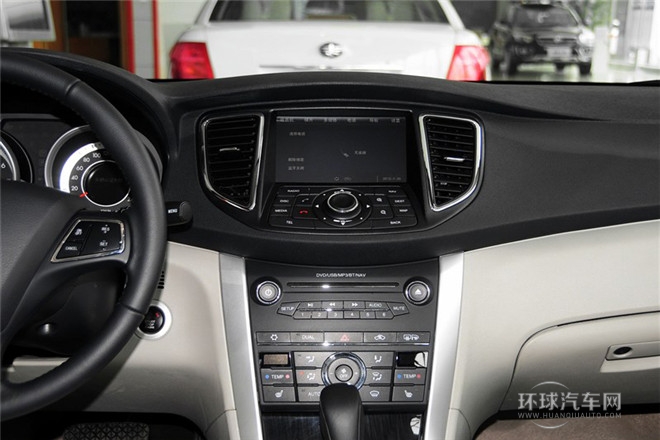 2014款 1.8T 自動尊貴型