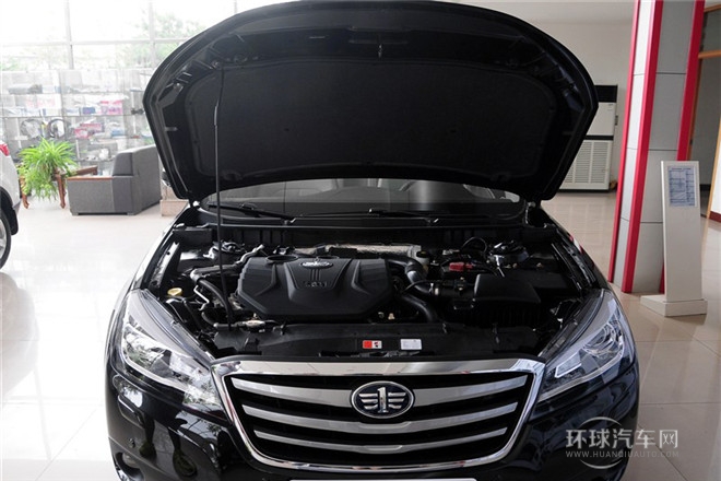 2014款 1.8T 自動尊貴型