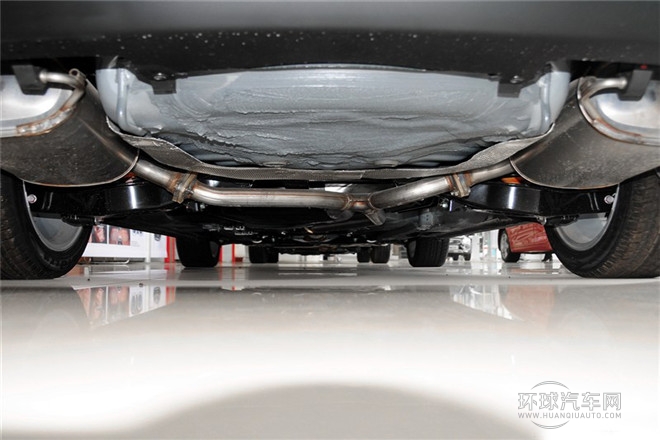 2014款 1.8T 自動尊貴型