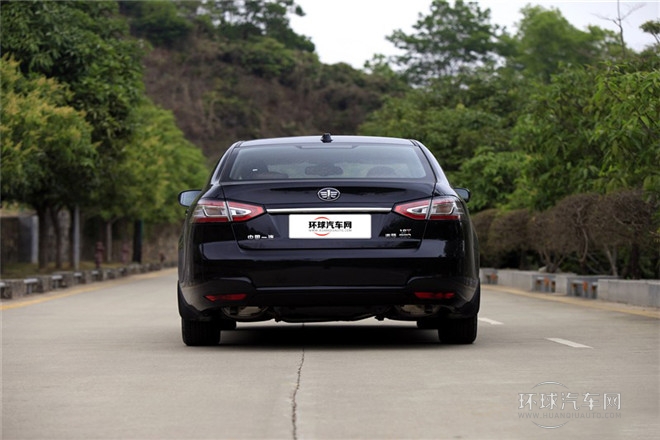 2014款 1.8T 自動旗艦型