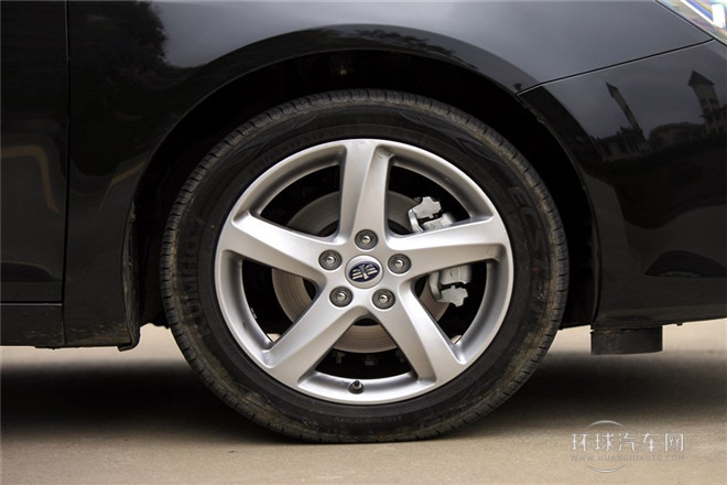 2014款 1.8T 自動旗艦型