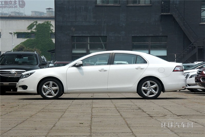 2014款 2.0T 自動豪華型