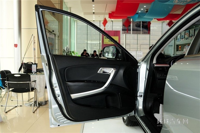 2013款 2.0L 手動(dòng)豪華型