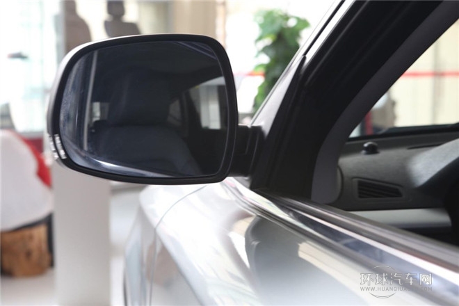 2013款 2.3L 自動時尚型