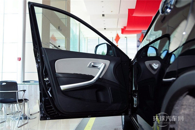 2013款 2.3L 自動豪華型