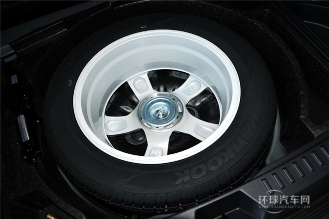 2013款 2.3L 自動豪華型