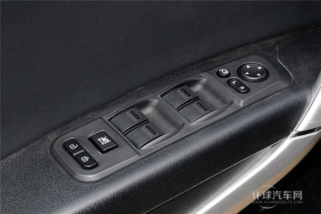 2013款 2.3L 自動旗艦型