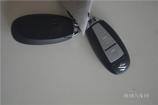 2014款 1.6L CVT兩驅精英型