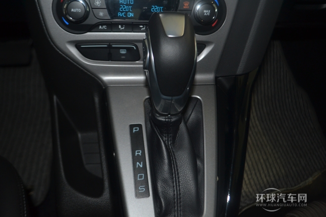 2012款 三廂 1.6L AT風尚型