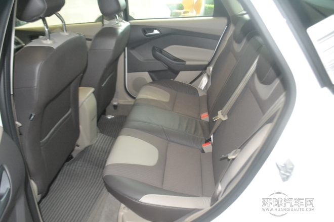 2012款 兩廂 1.6L AT風(fēng)尚型