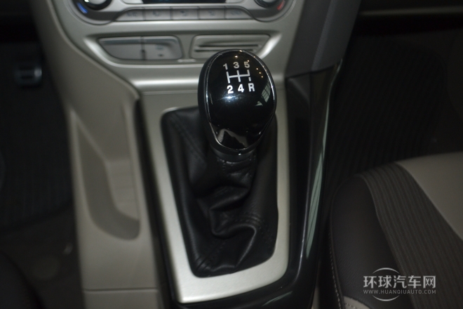 2012款 兩廂 1.6L AT風尚型