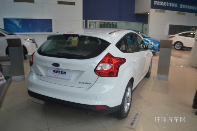 2012款 兩廂 1.6L AT風(fēng)尚型