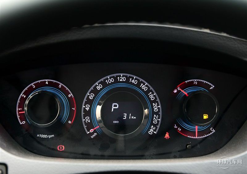 2014款 2.2T 四驅旗艦型