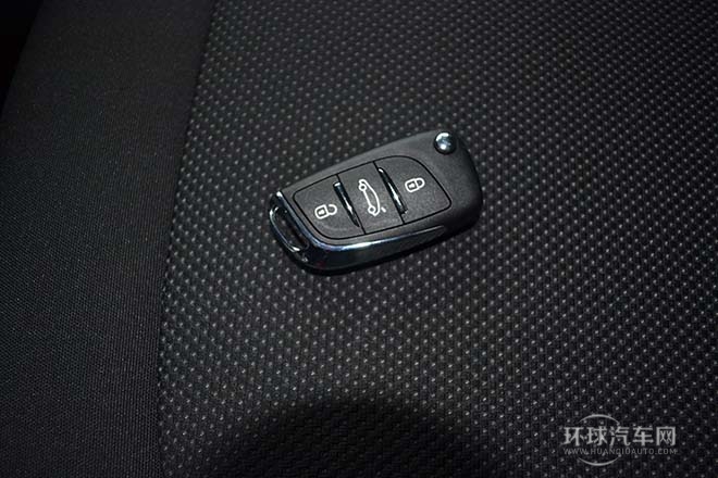 2014款 1.8L 自動(dòng)舒適版VTi140