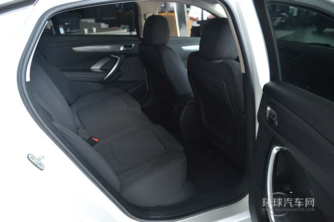 2014款 1.8L 自動(dòng)舒適版VTi140