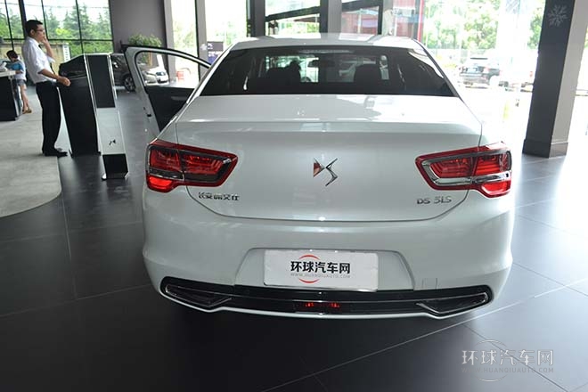 2014款 1.8L 自動舒適版VTi140