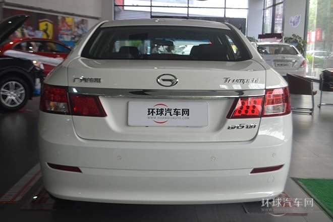 2013款 1.8T 自動豪華版