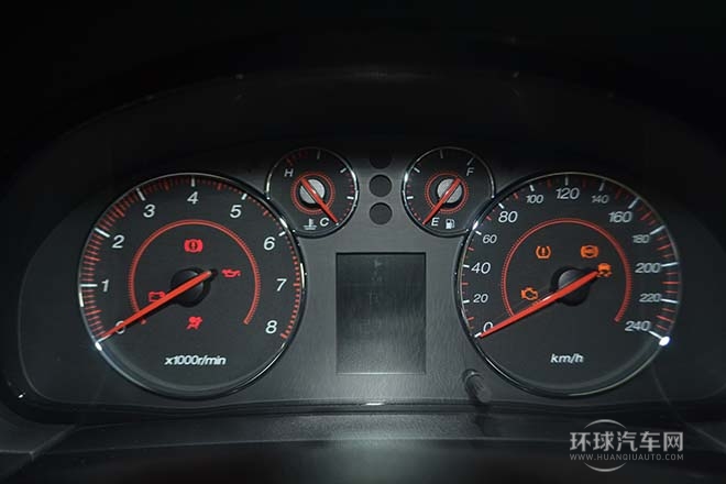 2013款 1.8T 自動豪華版