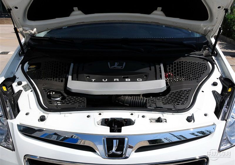 2013款 2.0T 行政型