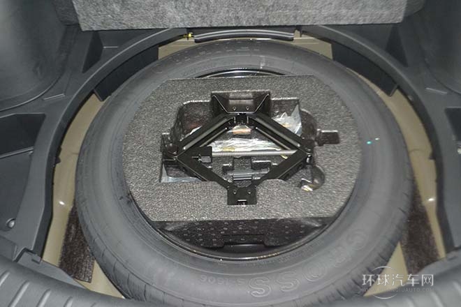 2012款 2.0L 自動兩驅周年紀念版