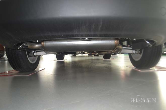 2012款 2.0L 自動兩驅周年紀念版