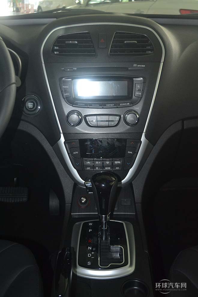 2012款 2.0L 自動(dòng)兩驅(qū)周年紀(jì)念版