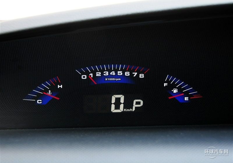 2013款 2.0T 行政型