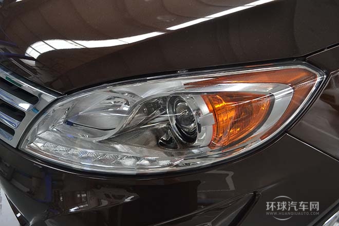 2013款 1.8T 自動兩驅豪華版