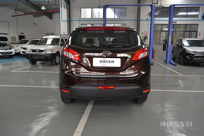 2013款 1.8T 自動兩驅(qū)豪華版