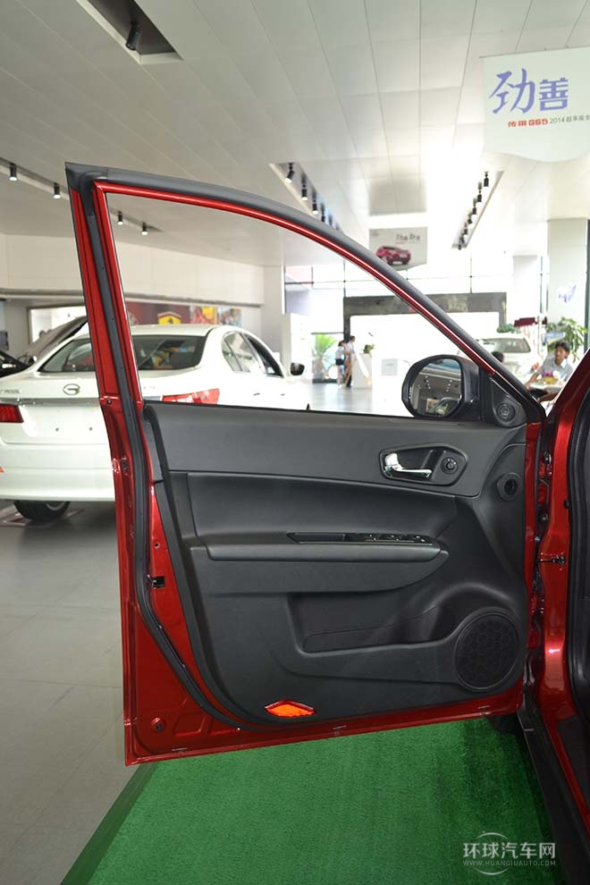 2013款 1.8T 自動兩驅精英版