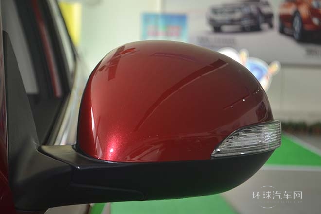 2013款 1.8T 自動兩驅精英版