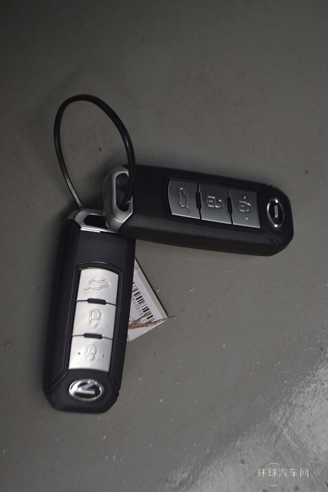 2014款 2.0L 自動兩驅周年增值版