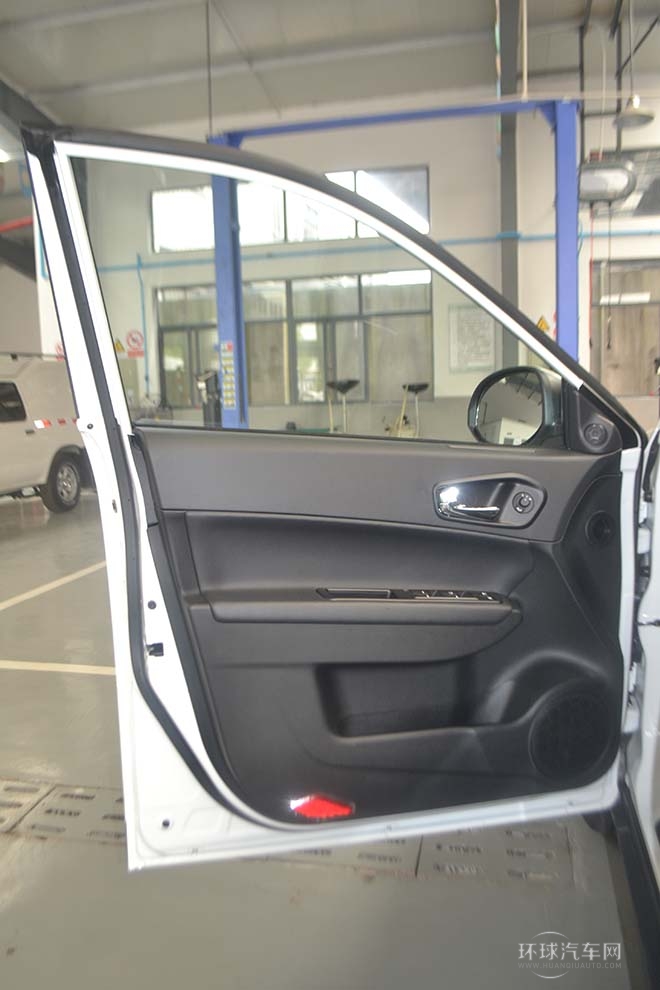 2014款 2.0L 自動兩驅周年增值版