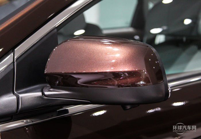 2014款 榮耀導(dǎo)航版 1.8T 手動經(jīng)典型