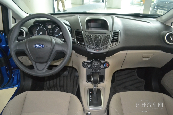 2013款 三廂 1.5L 自動(dòng)品尚型