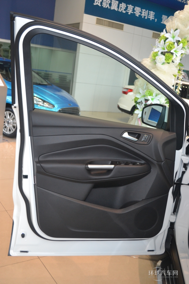 2013款 1.6L GTDi 兩驅風尚型