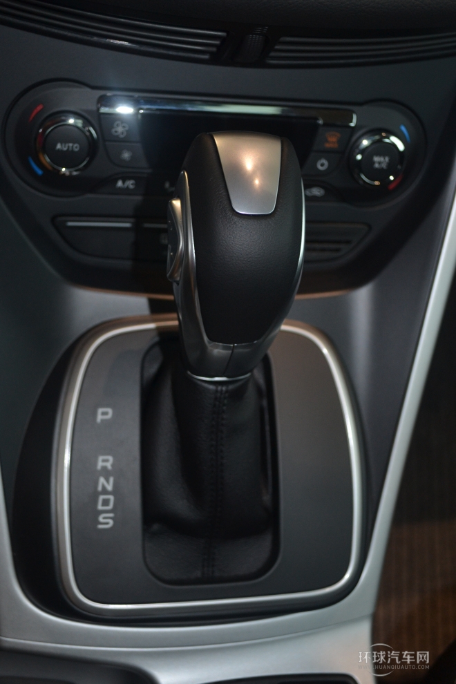 2013款 1.6L GTDi 兩驅(qū)風(fēng)尚型