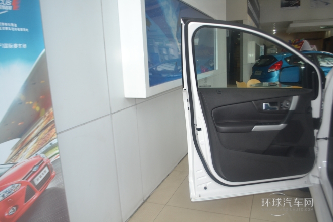 2012款 2.0T 尊銳型